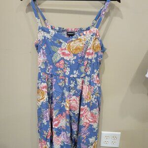 Never worn Torrid Floral Midi dress with pocket blue floral size 0
